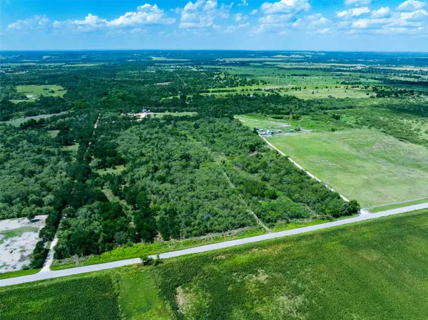 $390,000 | 17509 Albert Voelker Road, Elgin, TX 78621