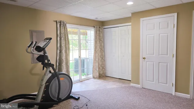 $2,100 | 205 Brook Meadow Drive, Mechanicsburg, PA 17050