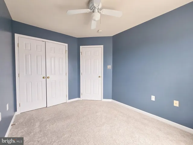 a bathroom with a sink and toilet