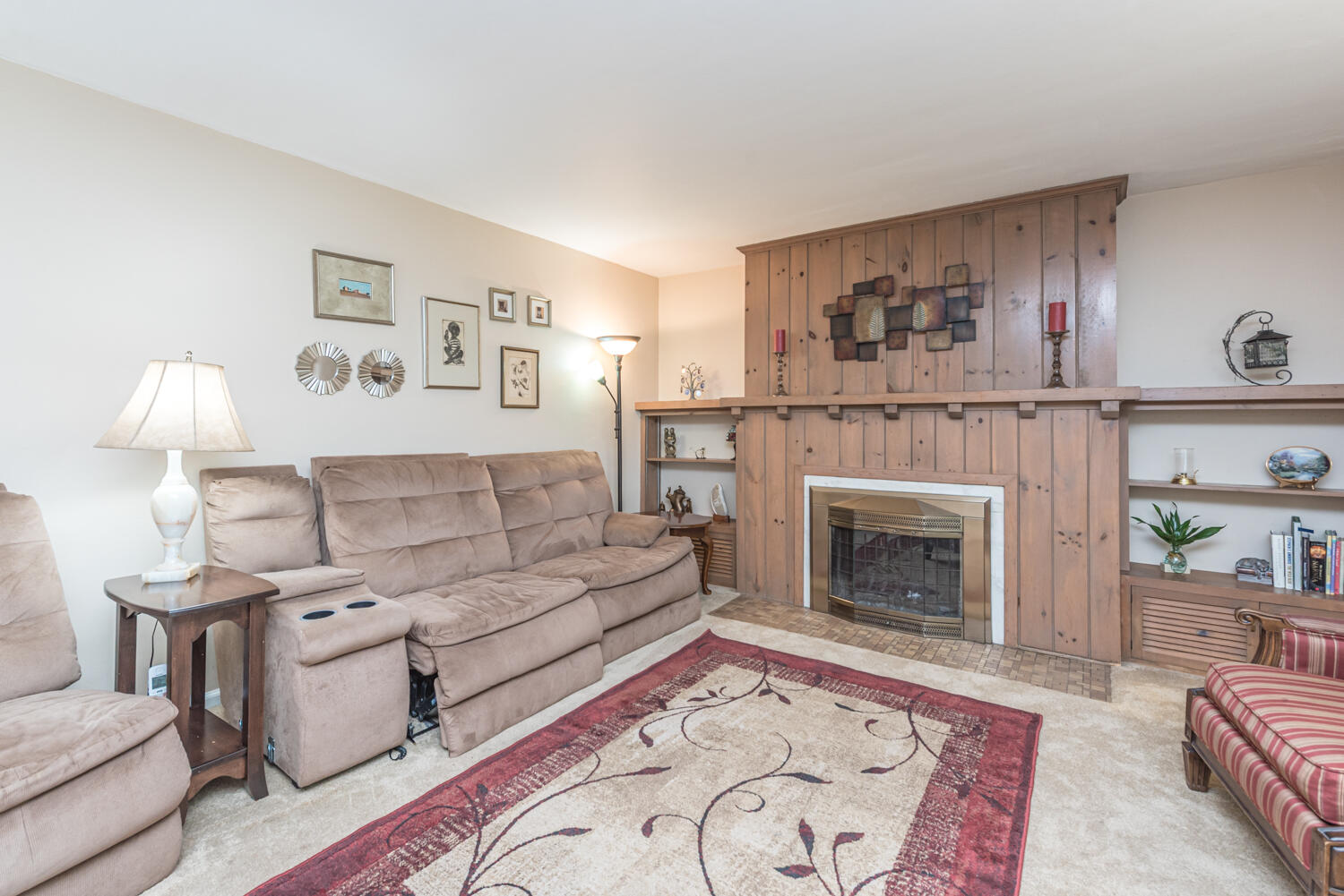 719 Sunset Road Ann Arbor, MI 48103 - Photo 12 of 65 Living room