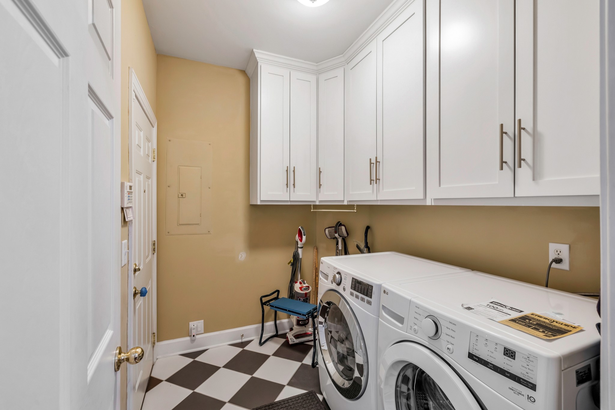 113 Cornerstone Circle Franklin, TN 37064 - Photo 26 of 58 a utility room with dryer and washer