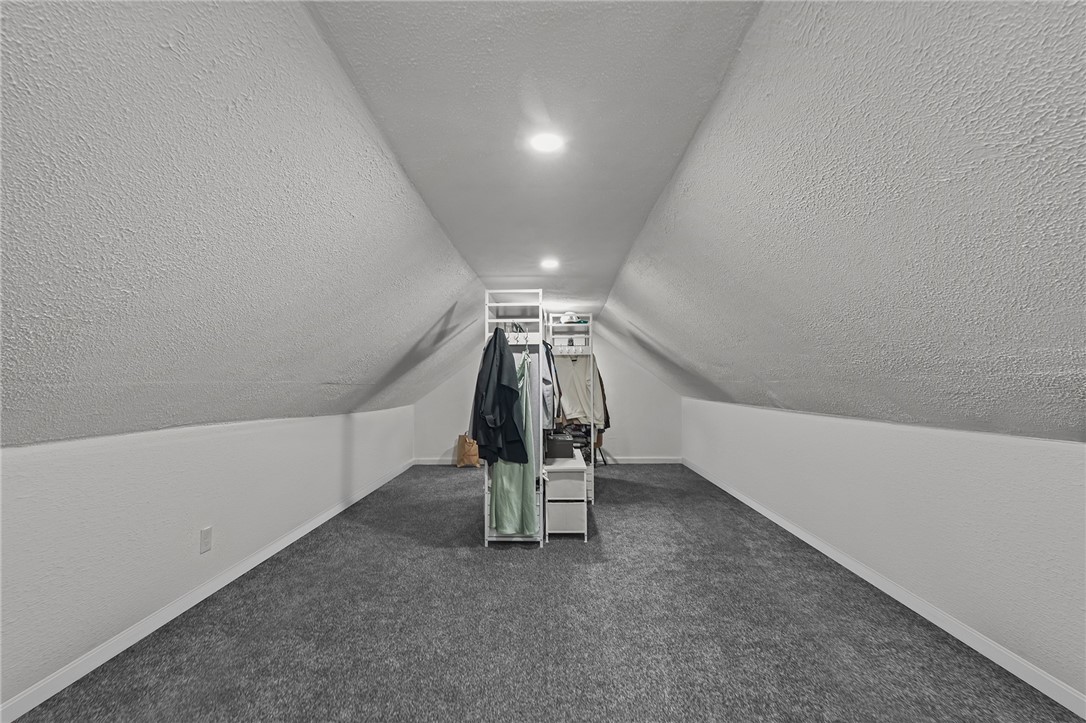 8 Battey Drive Smithfield, RI 02828 - Photo 26 of 41