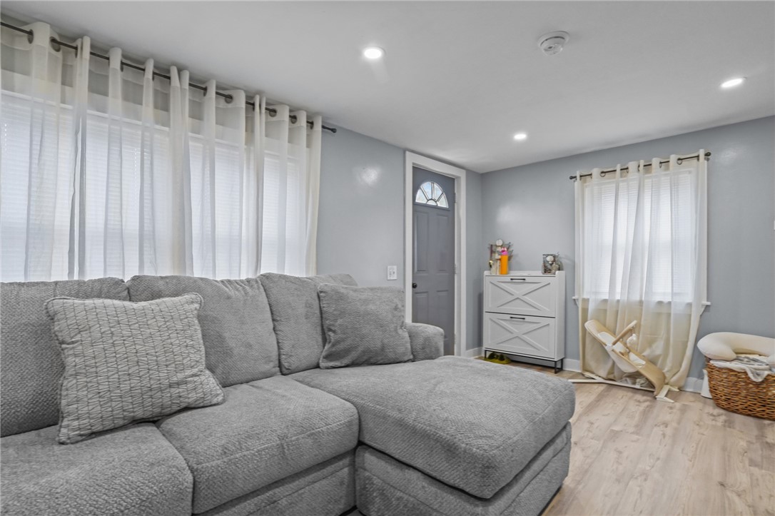 8 Battey Drive Smithfield, RI 02828 - Photo 29 of 41