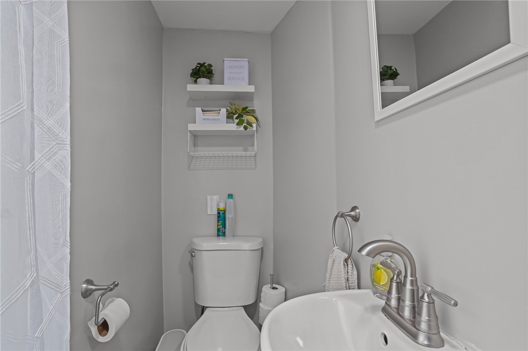 8 Battey Drive Smithfield, RI 02828 - Photo 37 of 41