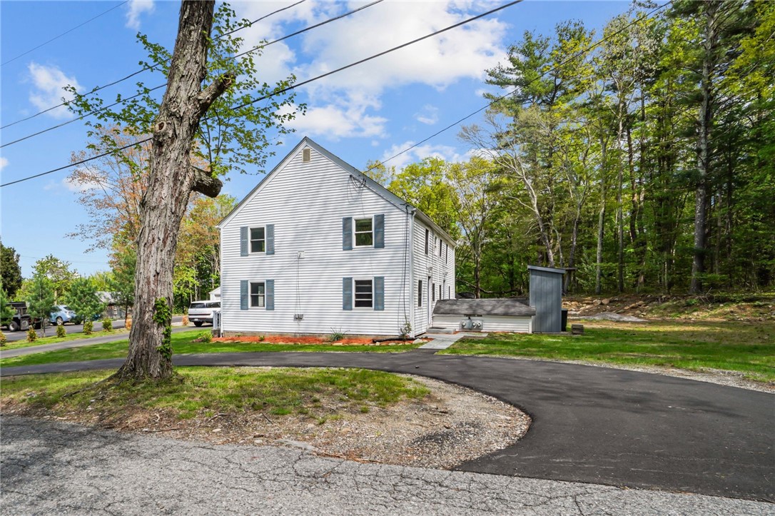 8 Battey Drive Smithfield, RI 02828 - Photo 40 of 41