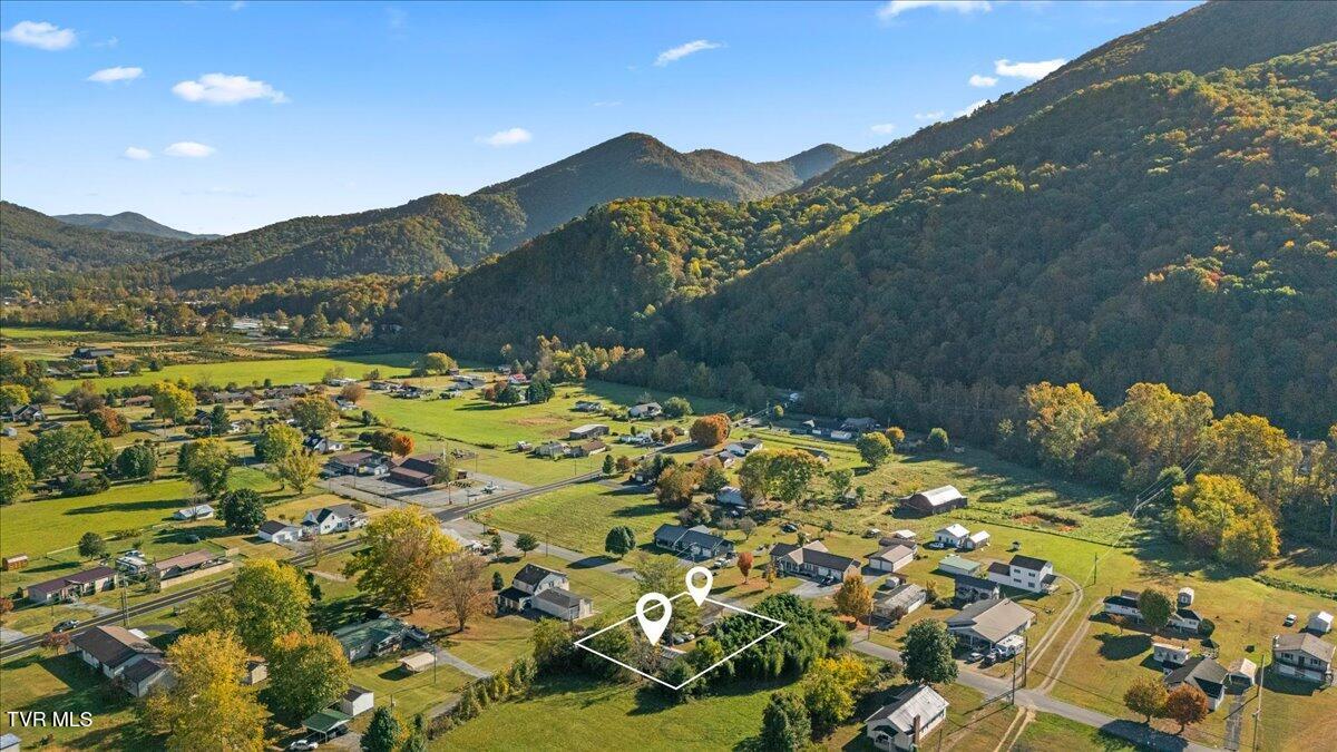 1104 Rittertown Road, Unit 58 Hampton, TN 37658 - Photo 32 of 34 28-DJI_20251016100519_0393_D