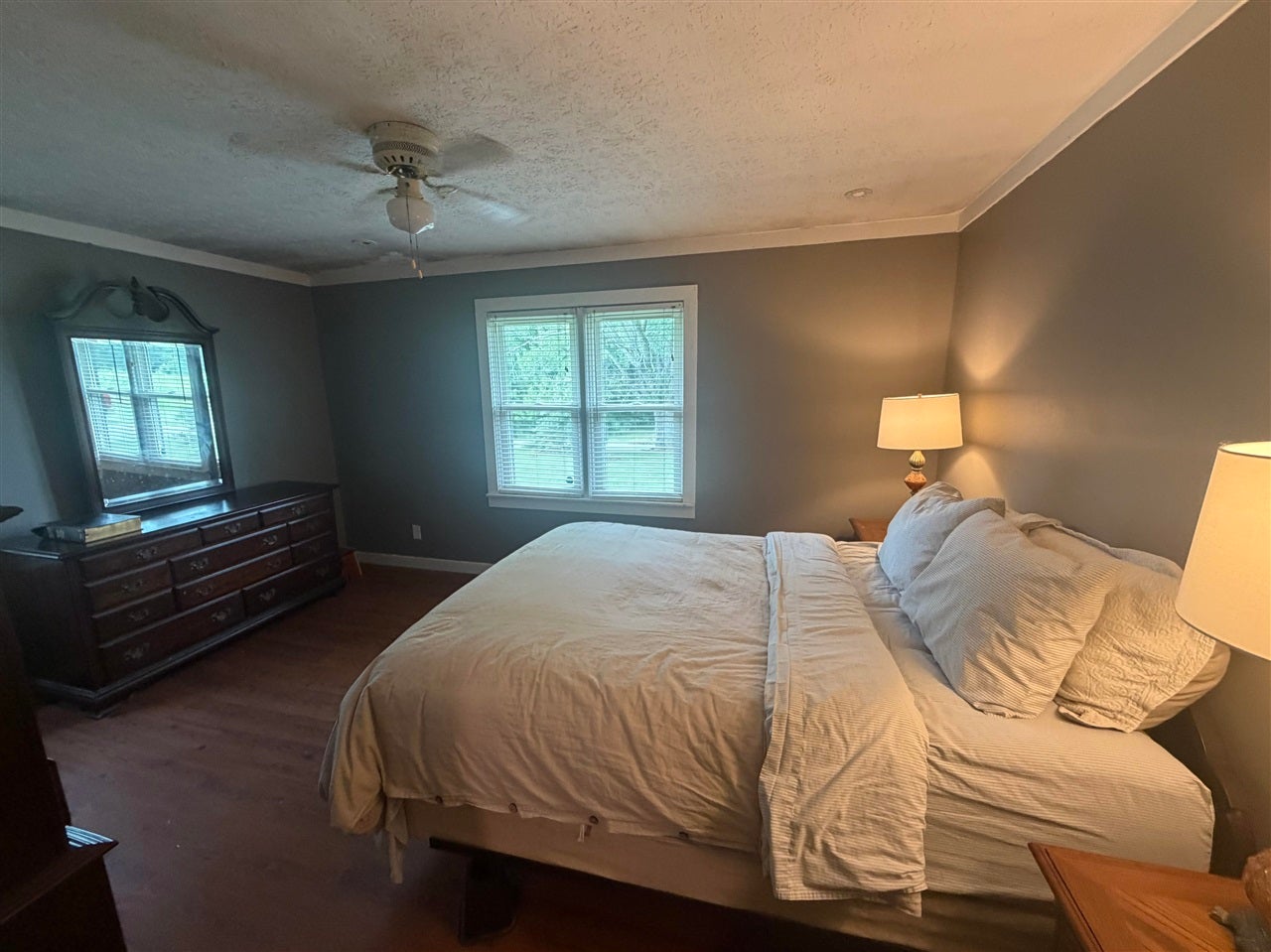 1576 Lake Spring Road Franklin, KY 42134 - Photo 4 of 17 Gallery Image 4