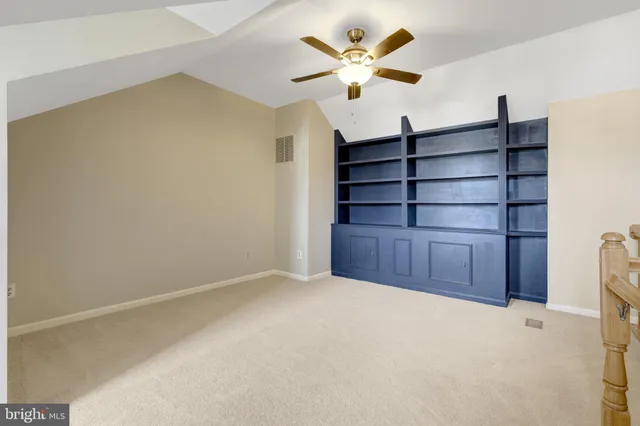 $3,000 | 43943 Kitts Hill Terrace, Ashburn, VA 20147