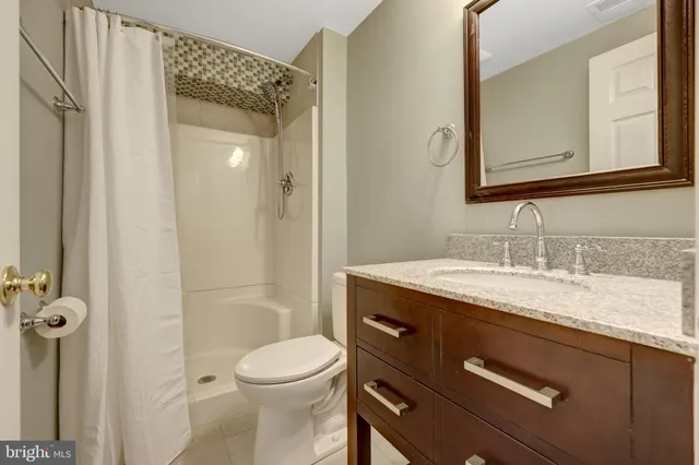 $3,000 | 43943 Kitts Hill Terrace, Ashburn, VA 20147