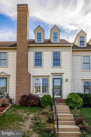 $3,000 | 43943 Kitts Hill Terrace, Ashburn, VA 20147