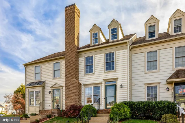 $3,000 | 43943 Kitts Hill Terrace, Ashburn, VA 20147