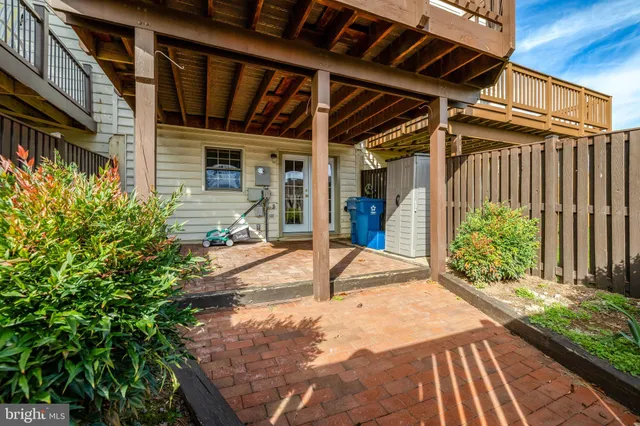 $3,000 | 43943 Kitts Hill Terrace, Ashburn, VA 20147