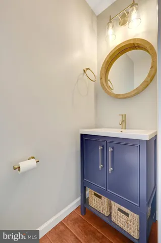 $3,000 | 43943 Kitts Hill Terrace, Ashburn, VA 20147