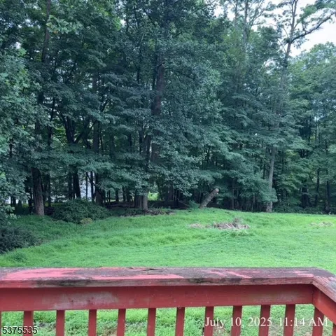 $84,900 | 10 Timbercroft Road, High Bridge, NJ 08829