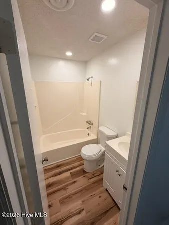 $1,100 | 117 Pine Crest Drive, Jacksonville, NC 28546