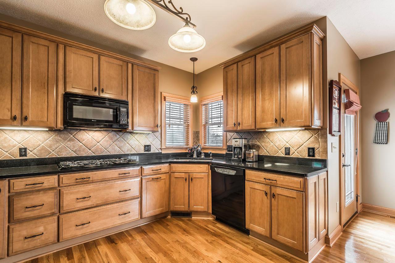 1329 Ginder Road Northwest Lancaster, OH 43130 - Photo 9 of 53 Gallery Image 9