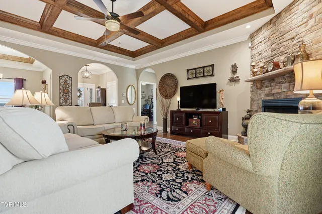 $784,400 | 1691 Prospects Way, Gray, TN 37615