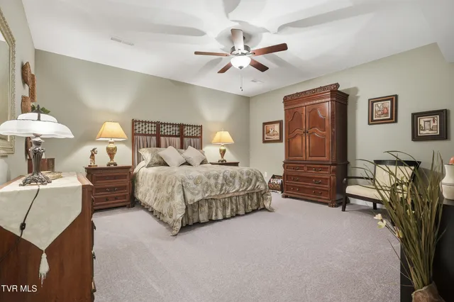 $784,400 | 1691 Prospects Way, Gray, TN 37615