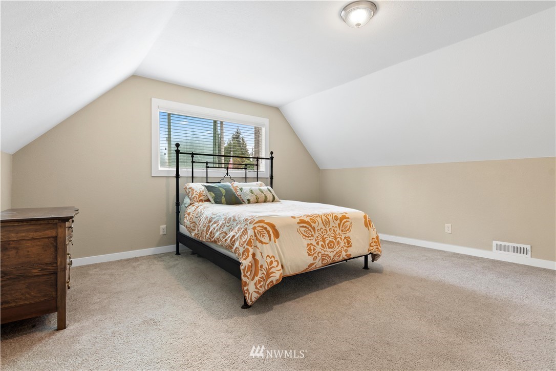 14612 Southeast 140th Place Renton, WA 98059 - Photo 20 of 27