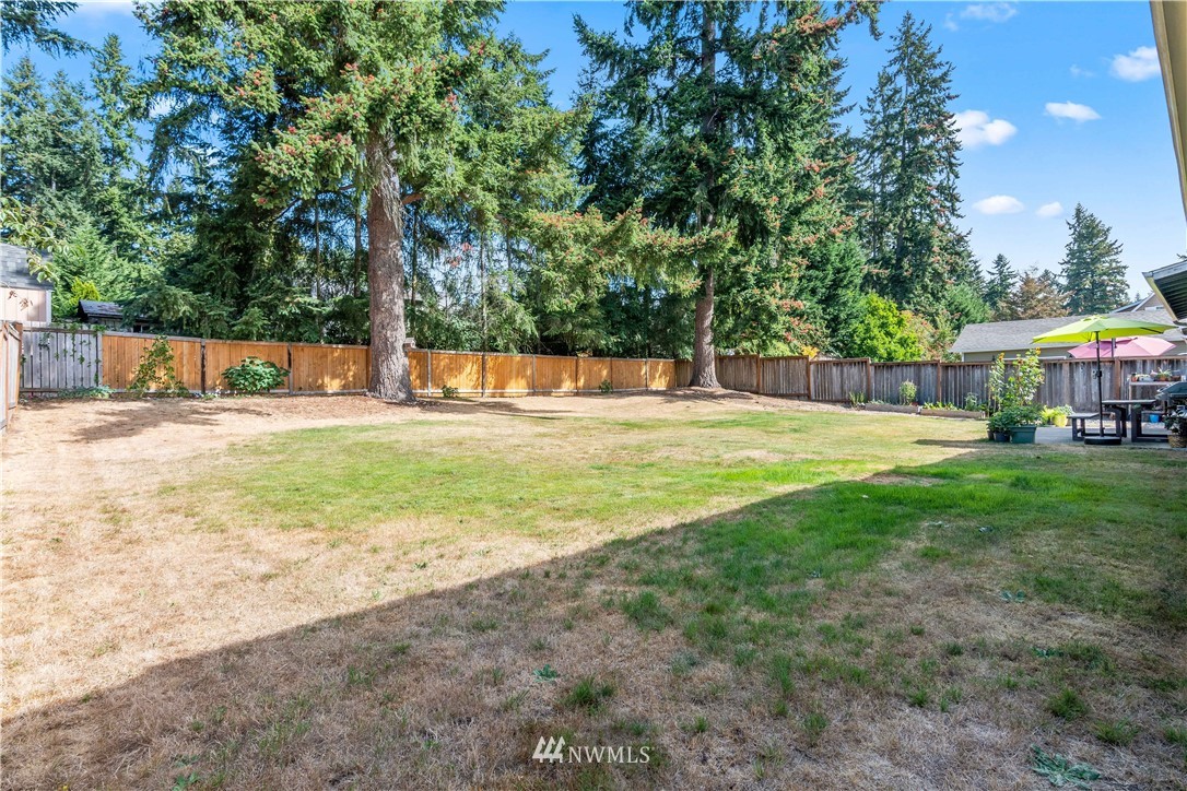 14612 Southeast 140th Place Renton, WA 98059 - Photo 23 of 27