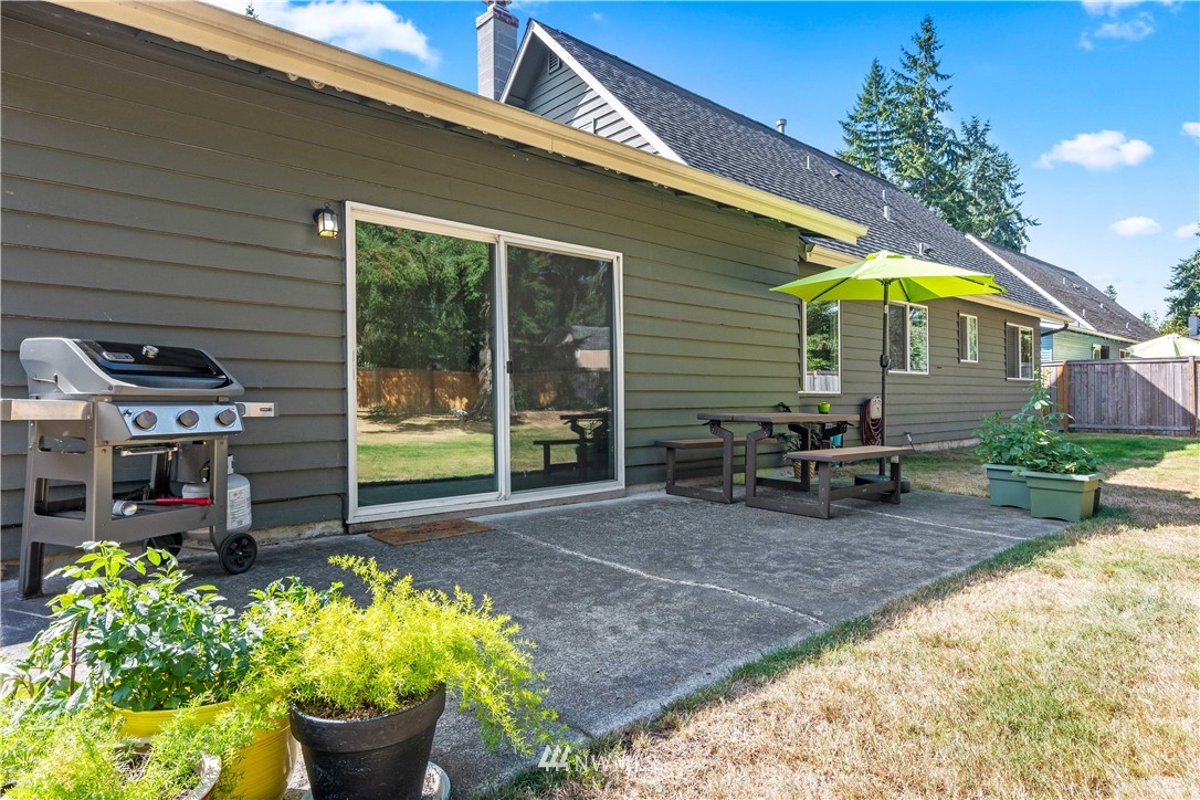 14612 Southeast 140th Place Renton, WA 98059 - Photo 26 of 27
