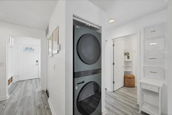 $3,600 | 3605 54th Drive West, Unit 103, Bradenton, FL 34210