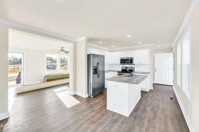 $315,000 | 852 Yaupon Drive Southwest, Calabash, NC 28467