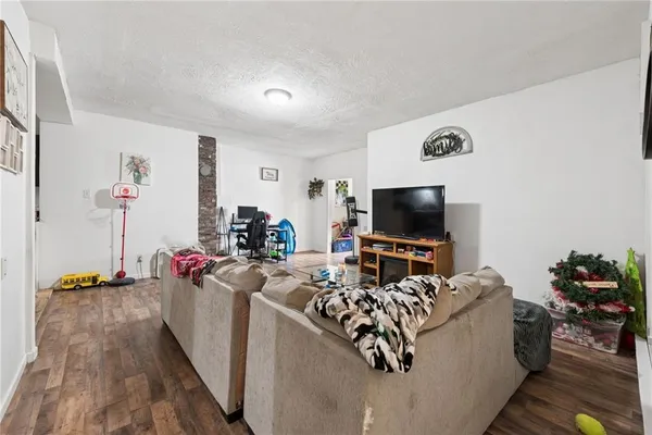 $225,000 | 324 Brown Street, Unit 316, Everson, PA 15631