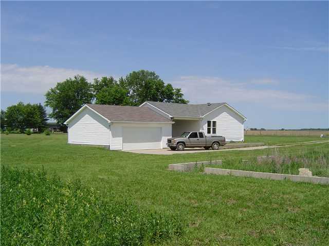 9341 Smith Road Ashley, OH 43003 - Photo 3 of 17 Gallery Image 3