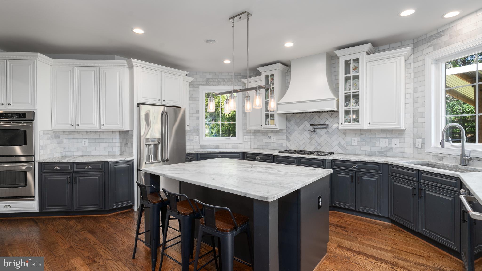 13128 Kahns Road Manassas, VA 20112 - Photo 19 of 61 Charleston-Styled Cabinetry and Large Island
