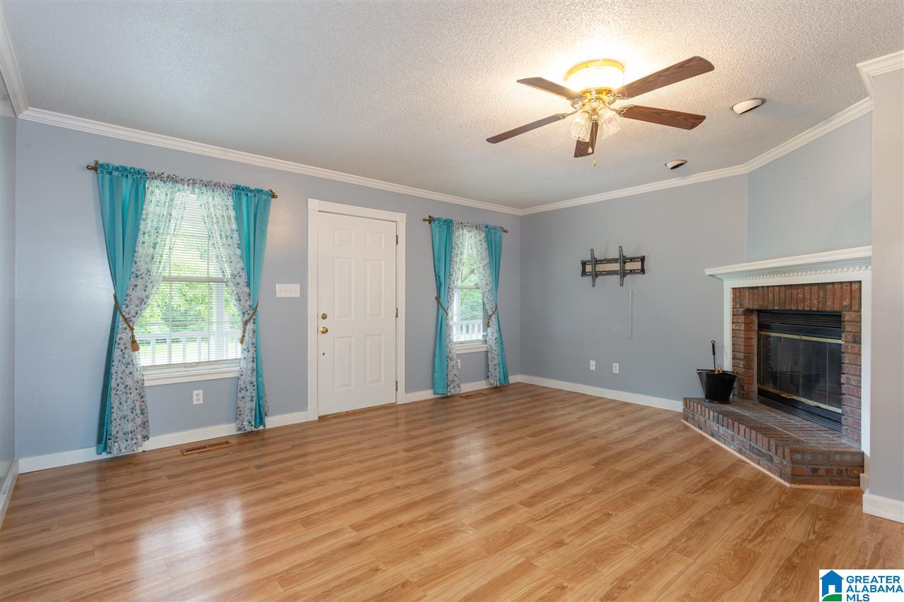 638 Ridgewood Drive Remlap, AL 35133 - Photo 7 of 40