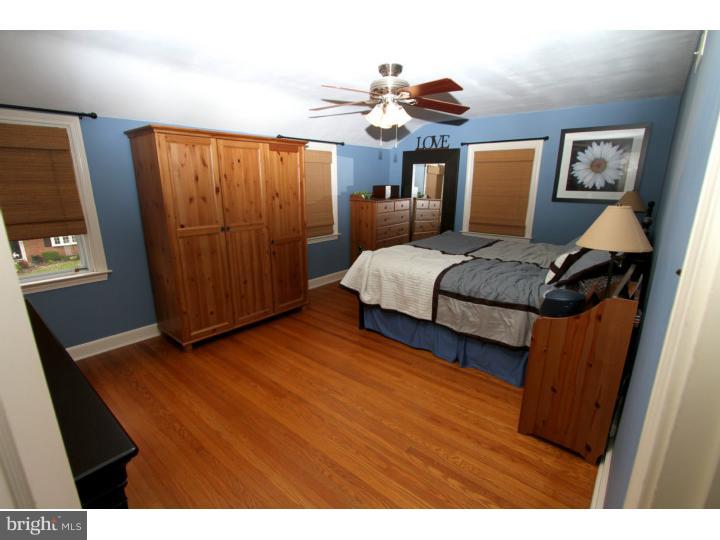 520 Ridley Circle Morton, PA 19070 - Photo 7 of 22 Master Bedroom