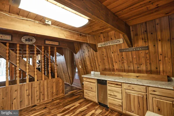 $214,500 | 1218 East Alpine Drive, Terra Alta, WV 26764