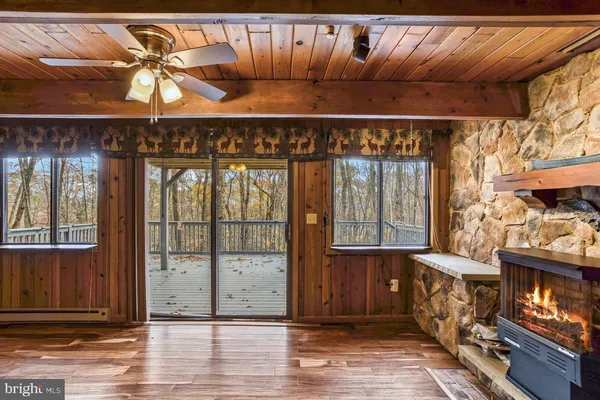 $214,500 | 1218 East Alpine Drive, Terra Alta, WV 26764