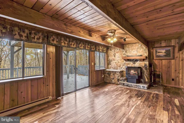 $214,500 | 1218 East Alpine Drive, Terra Alta, WV 26764