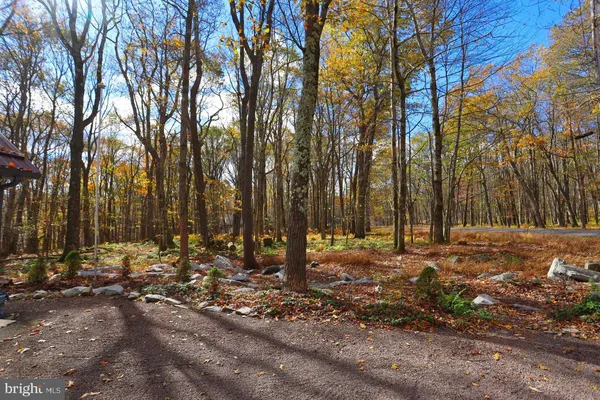$214,500 | 1218 East Alpine Drive, Terra Alta, WV 26764