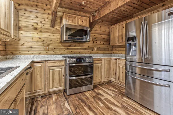 $214,500 | 1218 East Alpine Drive, Terra Alta, WV 26764
