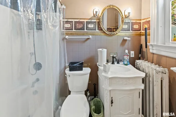 $199,900 | 404 West Broadway, Centralia, IL 62801