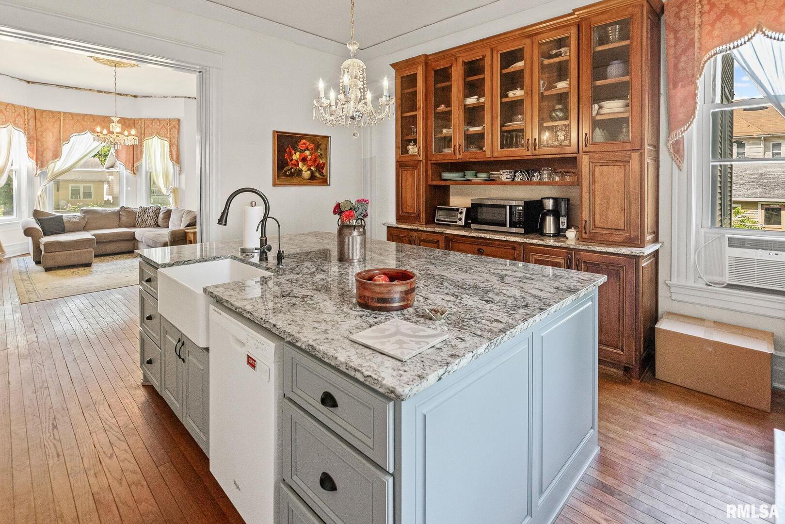 404 West Broadway Centralia, IL 62801 - Photo 8 of 72