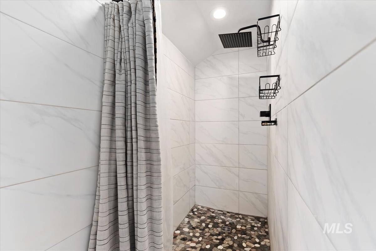 6 East Beck Road Garden Valley, ID 83622 - Photo 20 of 44 Full bathroom with a stall shower and recessed lighting