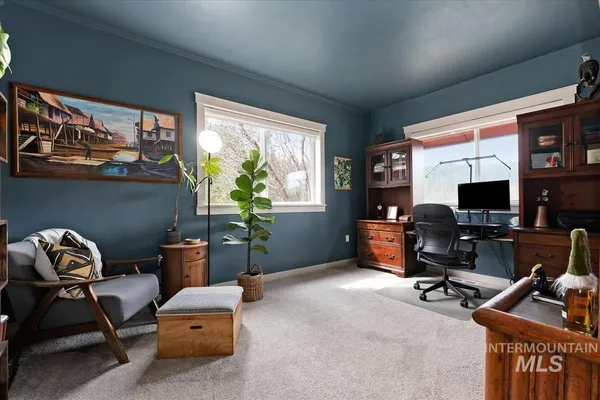 $975,000 | 6 East Beck Road, Garden Valley, ID 83622