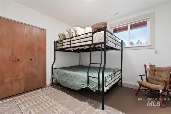 $975,000 | 6 East Beck Road, Garden Valley, ID 83622