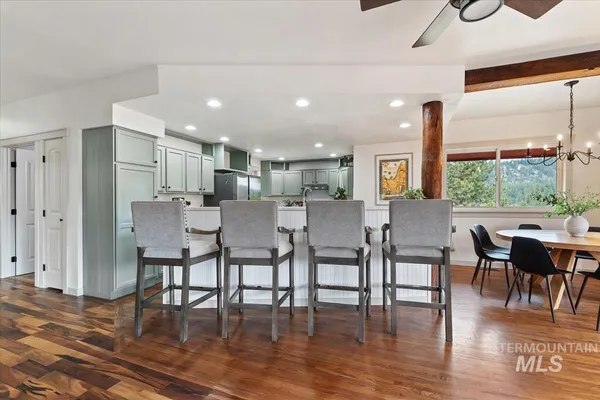 $975,000 | 6 East Beck Road, Garden Valley, ID 83622