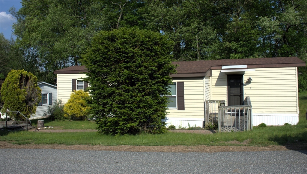 3 Sunshine Terrace Thompson, CT 06255 - Photo 2 of 15