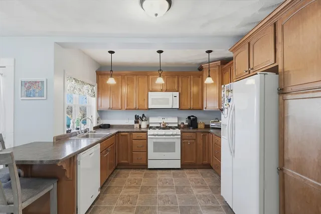 $674,990 | 36 King Street, Groveland, MA 01834