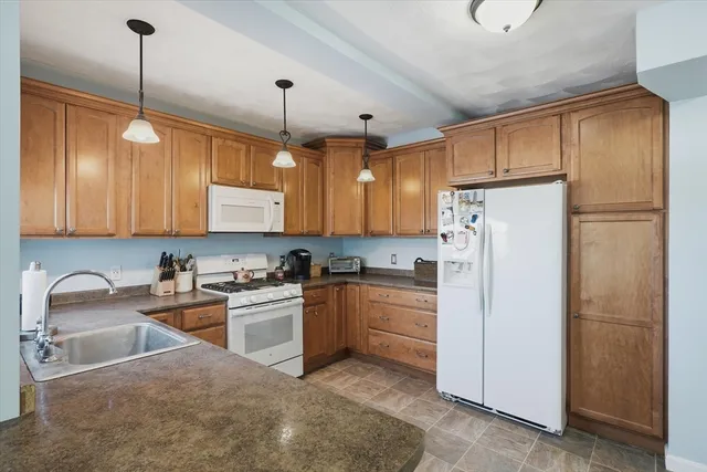 $674,990 | 36 King Street, Groveland, MA 01834