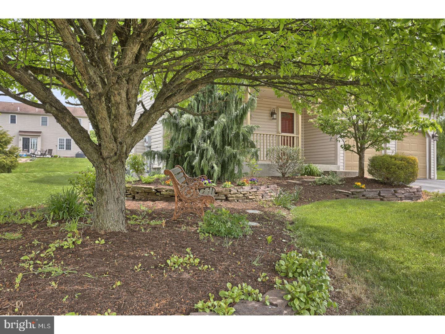 404 Apache Drive Sinking Spring, PA 19608 - Photo 19 of 20