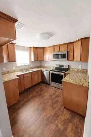 $1,595 | 2107 Pollard Street, Greenville, TX 75401