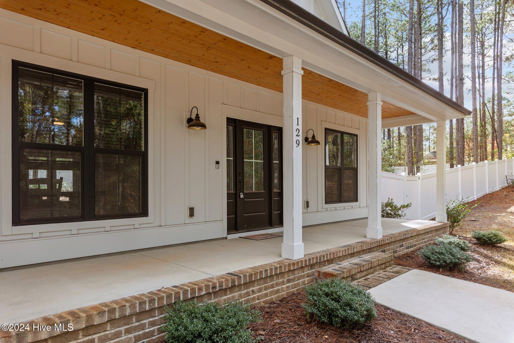 129 Williams Road Pinehurst, NC 28374 - Photo 5 of 37 34-web-or-mls-707A1000