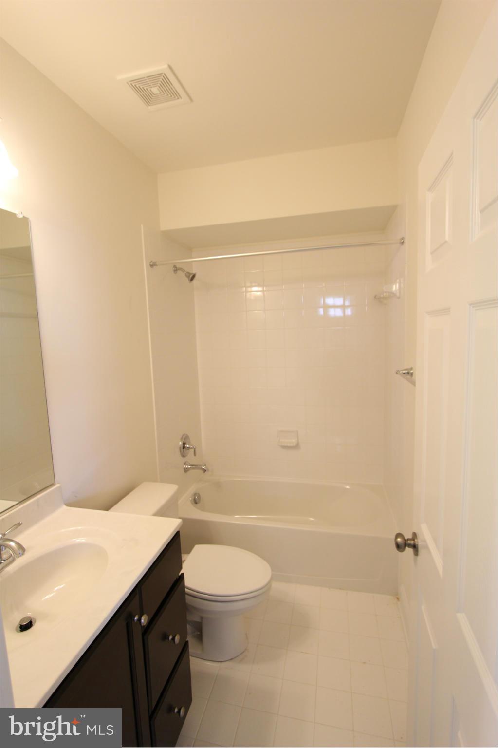 29 Old Bonifant Road Silver Spring, MD 20904 - Photo 24 of 28 Bath